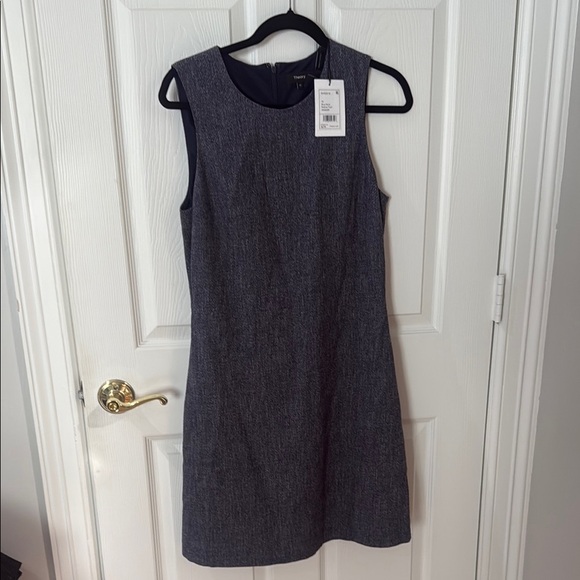 NWT Theory Gray blue Sleeveless Sheath Dress Crew Neck robina size 10 - Picture 1 of 3